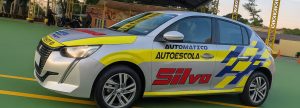 Carro automático, medo de dirigir, autoescola Silva Curitiba